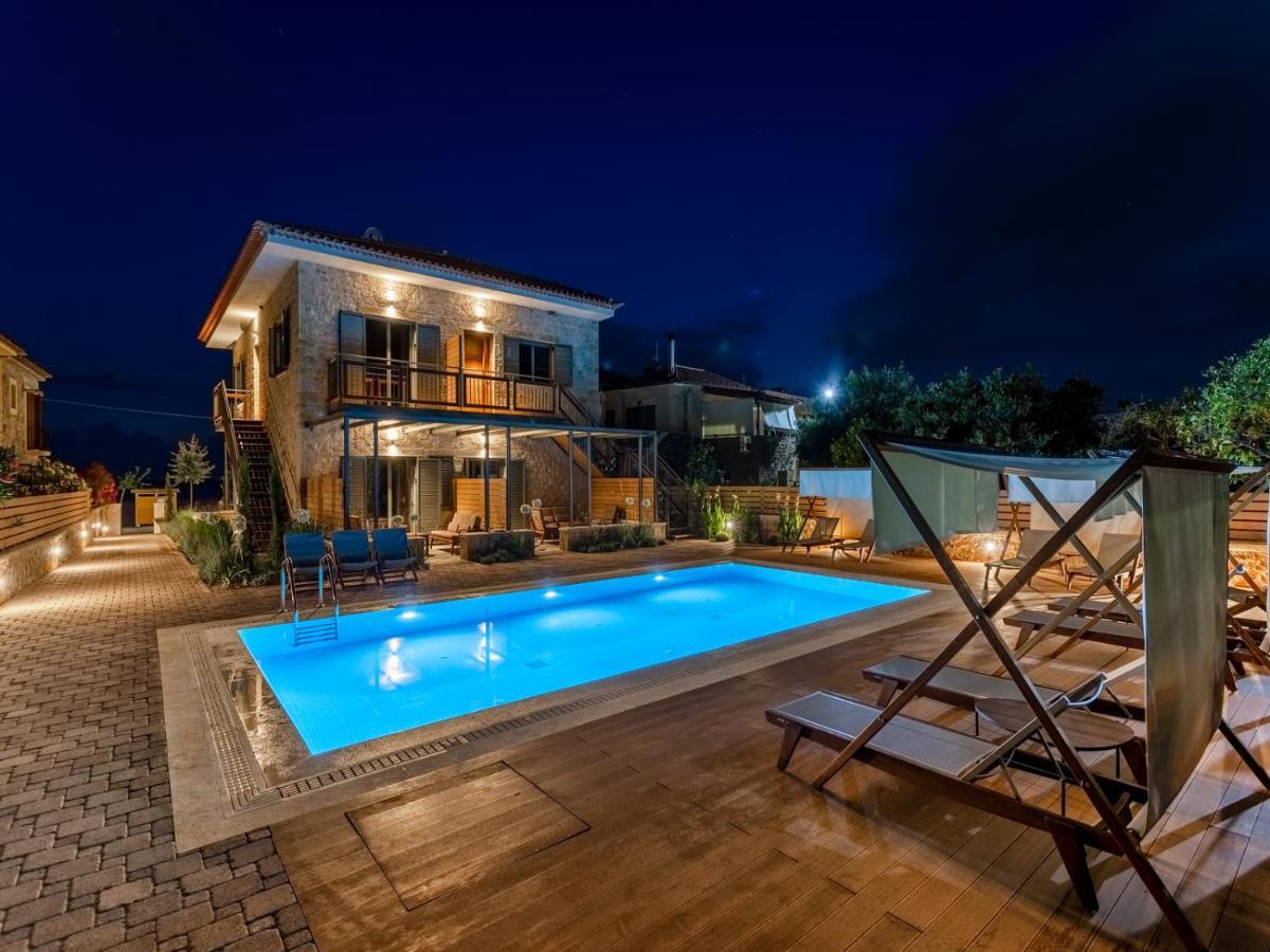 Sophia'S Beach House Levktron Luaran gambar