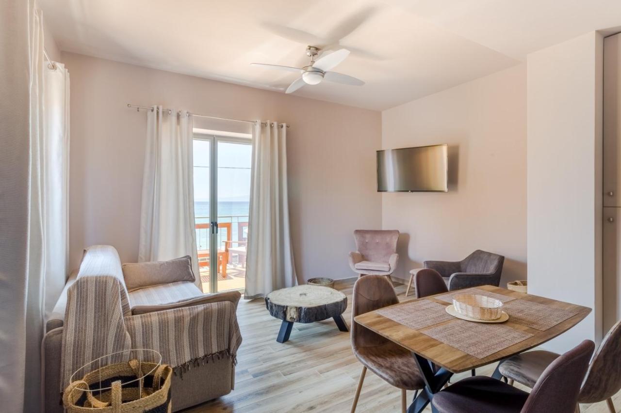 Sophia'S Beach House Levktron Luaran gambar